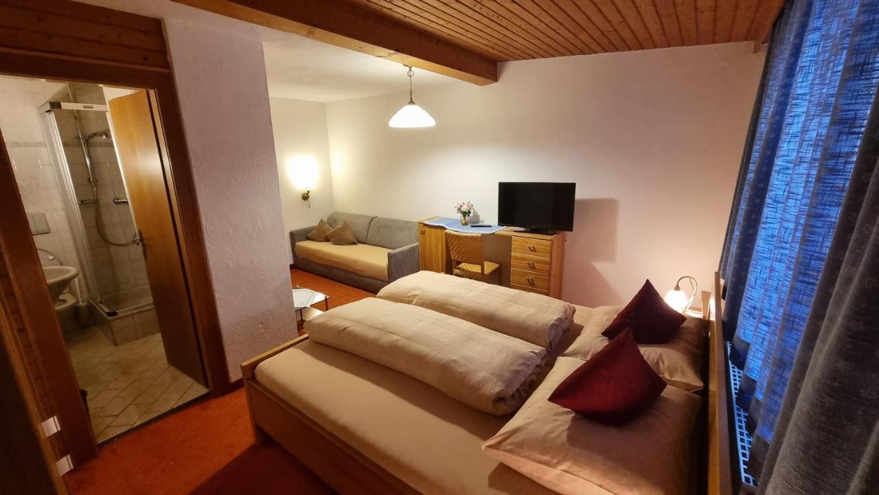 Hotel Garni Friedheim Sankt Anton am Arlberg Exterior photo